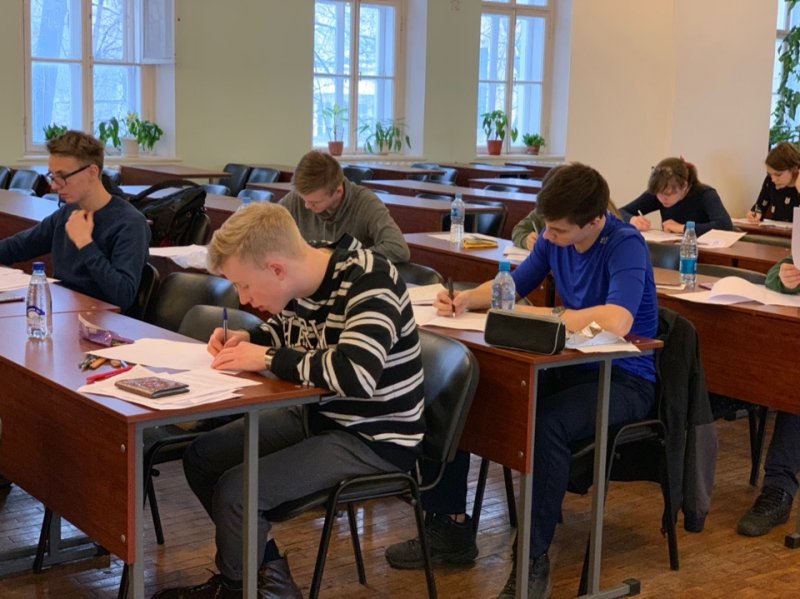 Результаты первой проверки "Гранит науки"