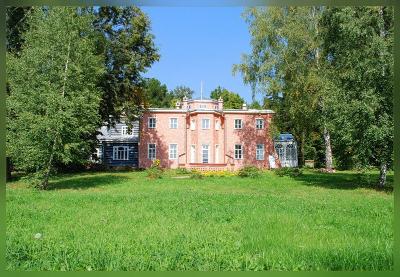 Выставка к 195–летию со дня рождения Ивана Сергеевича Аксакова в Муранове