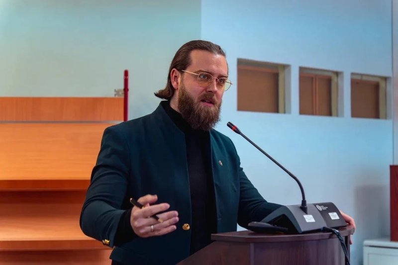 Диалог наук и стран: доцент кафеды права ФУТ университета МИИГАиК на международной конференции в Индии