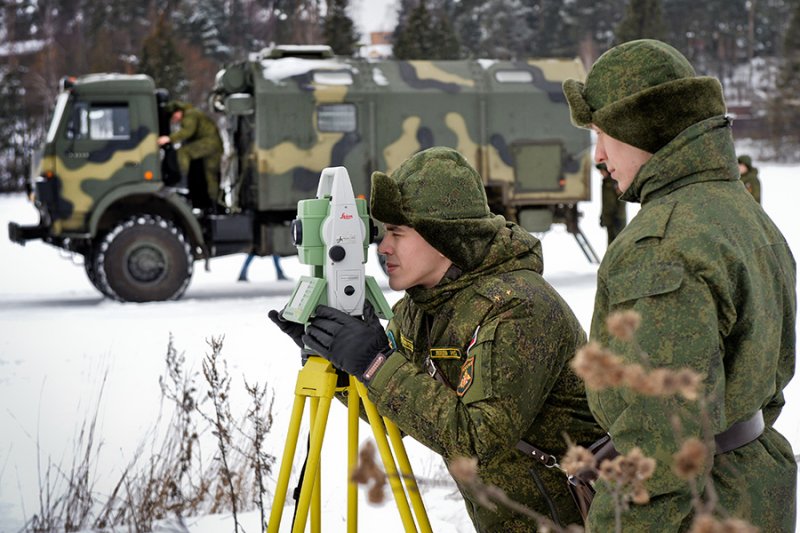 8 февраля - День военного топографа.