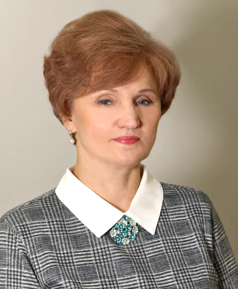 Кожевникова Лариса Адольфовна